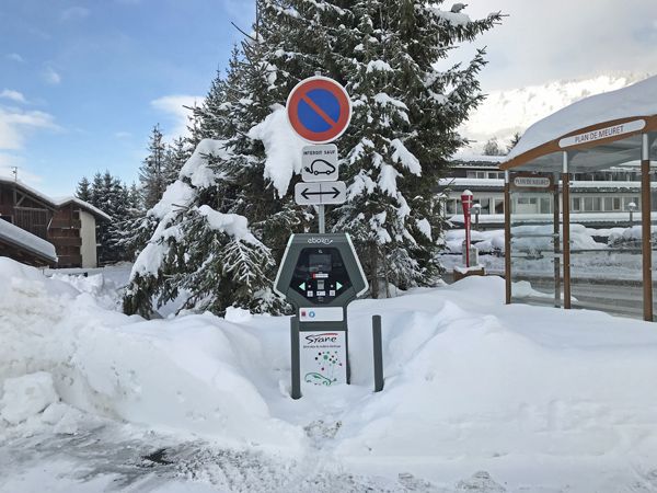 Borne de recharge pour VAE