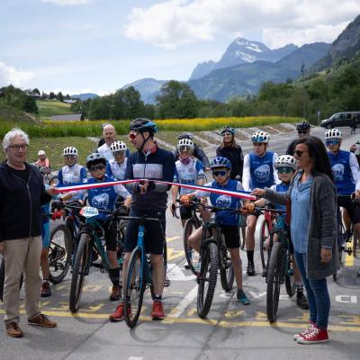 Inauguration de la ligne de départ du Tour de France Femmes lors de la Fête du Tour le 24 mai 2025 - Praz-sur-Arly Tourisme