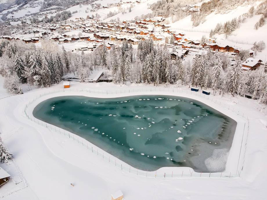 Plan d'eau en 2022-2023 - Praz sur Arly Tourisme